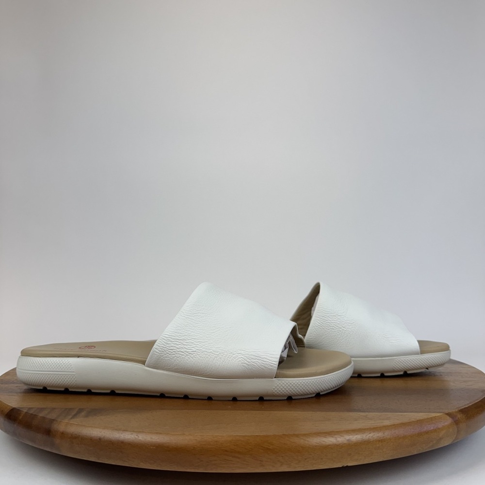 New Marc Joseph New York Elizabeth White Leather Slip On Sandals Size 9.5 M
